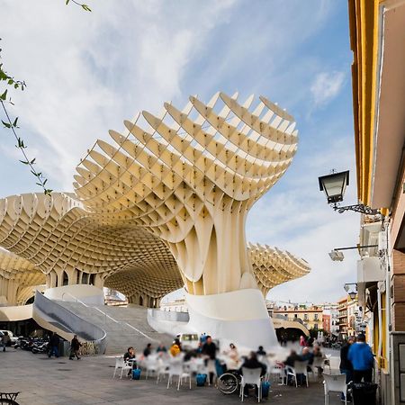 Anfitrion Sevilla 8 Luaran gambar
